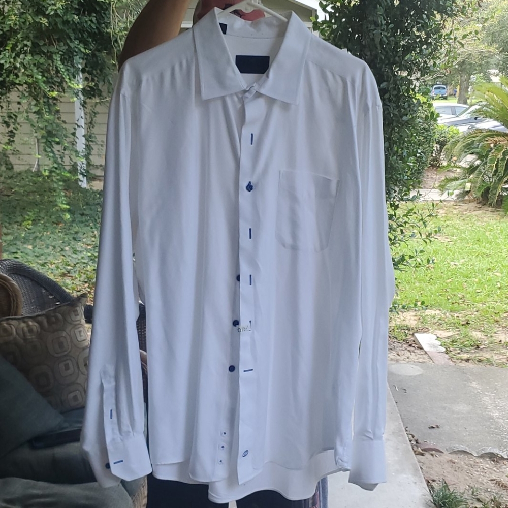 David Donahue XXL white with blue buttons long sle